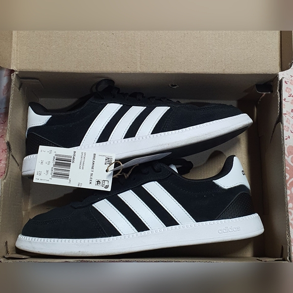 adidas Shoes - Adidas Breaknet Sleek Women’s Shoes – Core Black/Cloud White – Size 7 US W